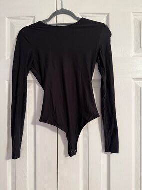 Abercrombie & Fitch Soft Matte Long Sleeve Bodysuit